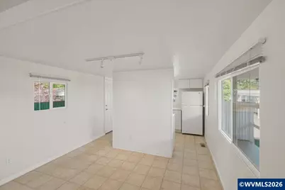 1010 SE Geary St #25, Albany, OR 97322 - Photo 7