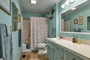 1215 Stanfield Rd, Woodburn, OR 97071 - Photo 15