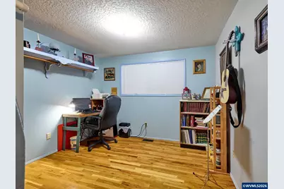 1215 Stanfield Rd, Woodburn, OR 97071 - Photo 13
