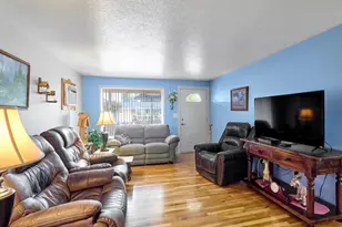 1215 Stanfield Rd, Woodburn, OR 97071 - Photo 3
