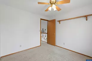 624 Fall Creek Dr N, Keizer, OR 97303 - Photo 31