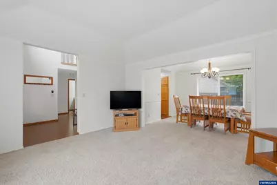 624 Fall Creek Dr N, Keizer, OR 97303 - Photo 9