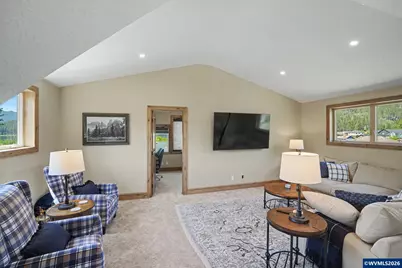 285 Detroit Av S, Detroit, OR 97342 - Photo 35