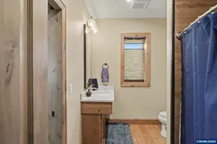 285 Detroit Av S, Detroit, OR 97342 - Photo 23