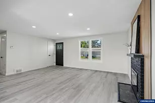 386 40th Pl SE, Salem, OR 97317 - Photo 7