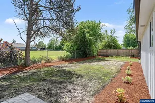 386 40th Pl SE, Salem, OR 97317 - Photo 31