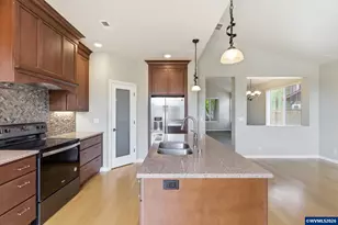 5475 Charles Way, Eugene, OR 97402 - Photo 23