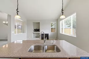 5475 Charles Way, Eugene, OR 97402 - Photo 25