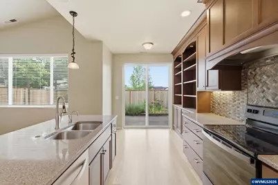 5475 Charles Wy, Eugene, OR 97402 - Photo 19