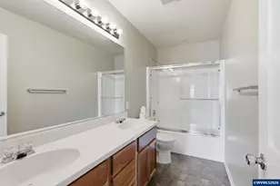 5475 Charles Way, Eugene, OR 97402 - Photo 35