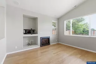 5475 Charles Way, Eugene, OR 97402 - Photo 13