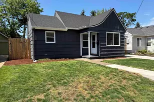 1765 Capitol St SE, Salem, OR 97302 - Photo 1