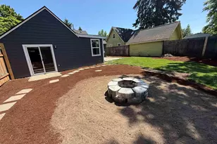 1765 Capitol St SE, Salem, OR 97302 - Photo 33