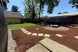 1765 Capitol St SE, Salem, OR 97302 - Photo 31