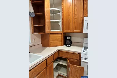 571 Hobson St, Stayton, OR 97383 - Photo 15