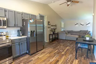 819 Monmouth Av S, Monmouth, OR 97361 - Photo 9