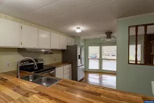 277 NE Conifer #132 Bl, Corvallis, OR 97330 - Photo 7