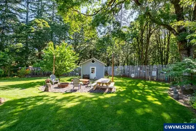 38009 Earl Ln, Corvallis, OR 97330 - Photo 37