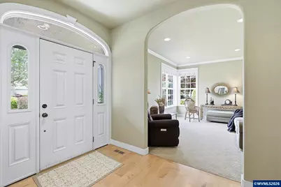 230 McLaughlin Dr, Woodburn, OR 97071 - Photo 5