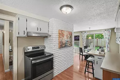 2146 Birchwood Av, Eugene, OR 97401 - Photo 17