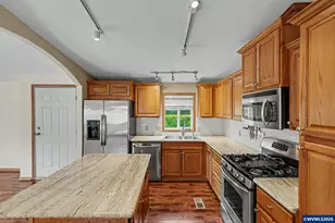 1401 W Ellendale #1 Av, Dallas, OR 97338 - Photo 15