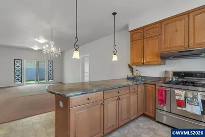 955 Pinehurst Ln NE, Keizer, OR 97303 - Photo 17