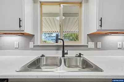 4268 Ward Dr NE, Salem, OR 97305 - Photo 15