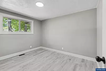4268 Ward Dr NE, Salem, OR 97305 - Photo 35