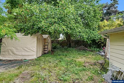 127 13th St, Lyons, OR 97358 - Photo 17