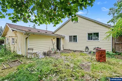 127 13th St, Lyons, OR 97358 - Photo 19