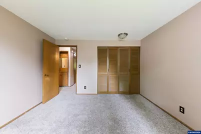 1044 Chestnut St NW, Salem, OR 97304 - Photo 15