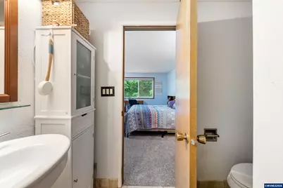 1044 Chestnut St NW, Salem, OR 97304 - Photo 23