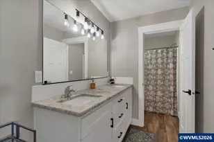 431 Grant St, Silverton, OR 97381 - Photo 31