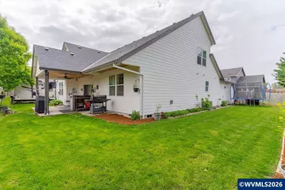 431 Grant St, Silverton, OR 97381 - Photo 41