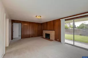 591 Harden Dr, Lebanon, OR 97355 - Photo 13