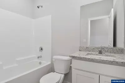 1339 Owl Av, Woodburn, OR 97071 - Photo 15