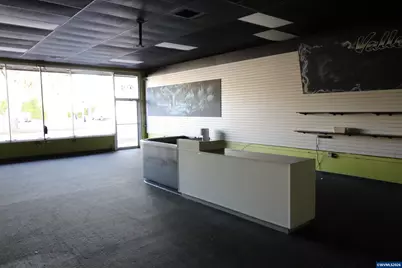 1071 Commercial St SE #1071, Salem, OR 97302 - Photo 13