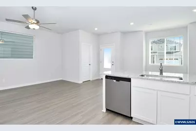 1151 Parkside Av, Woodburn, OR 97071 - Photo 9