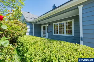 1960 E Nob Hill St SE, Salem, OR 97302 - Photo 1