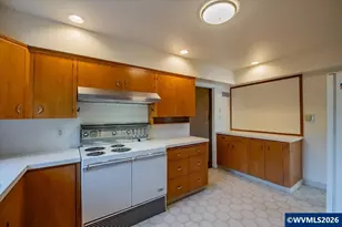 1960 E Nob Hill St SE, Salem, OR 97302 - Photo 15