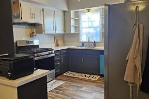 820 SW 5th St, Corvallis, OR 97333 - Photo 11