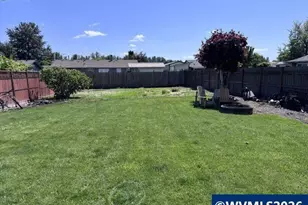 1270 Pine Ct, Independence, OR 97351 - Photo 11