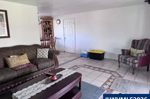 1270 Pine Ct, Independence, OR 97351 - Photo 5
