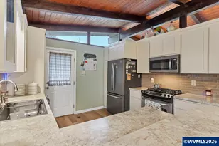 2115 37th Ave NW, Salem, OR 97304 - Photo 37