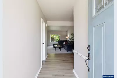 1429 Northern Heights Lp NE, Keizer, OR 97303 - Photo 5