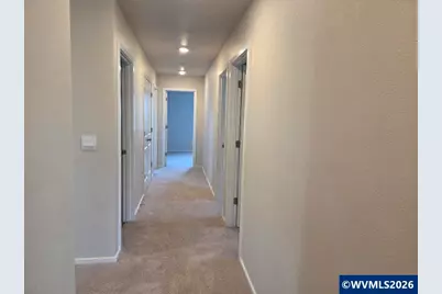 469 Lost Lake St NE, Salem, OR 97301 - Photo 15