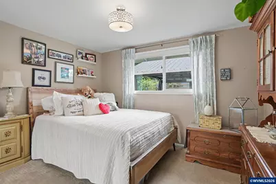 8470 SE Hood St, Clackamas, OR 97015 - Photo 21