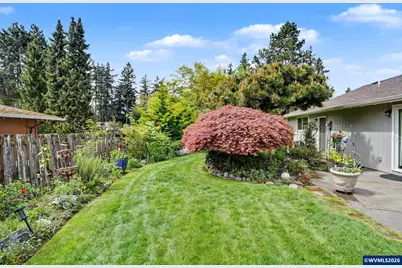 8470 SE Hood St, Clackamas, OR 97015 - Photo 31