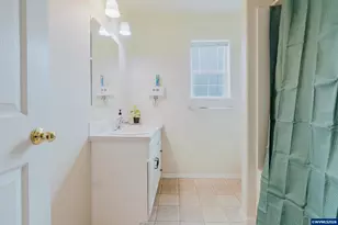 311 W Jadon Dr, Lebanon, OR 97355 - Photo 31
