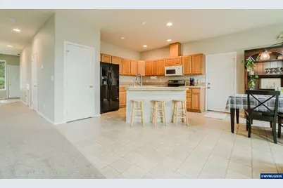 311 W Jadon Dr, Lebanon, OR 97355 - Photo 13